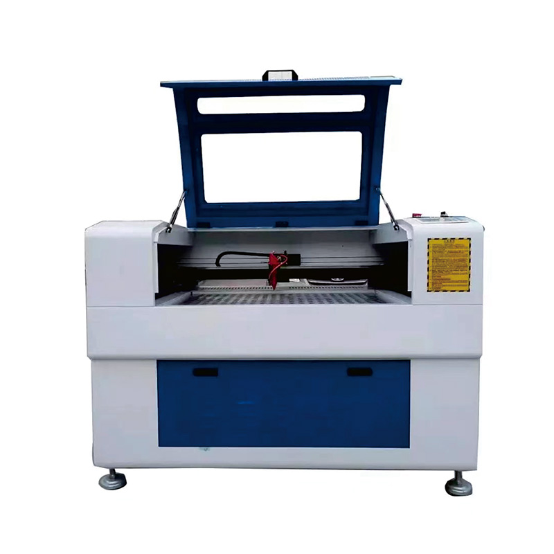 CO2 Laser Cutting Machine