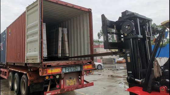 Loading Goods