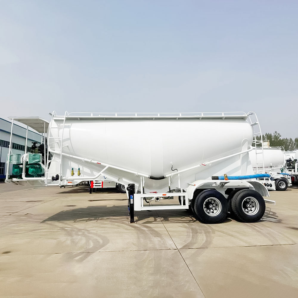 مقطورة صهريج اسمنت سائب بمحورين 30 طن