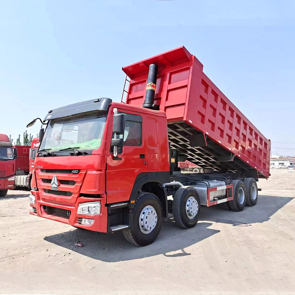 Camion-benne HOWO 420 ch 8x4