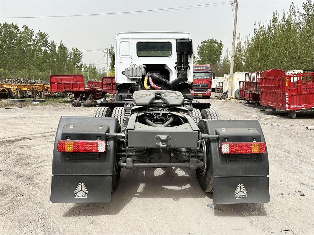 Camion tracteur HOWO 371HP 6×4