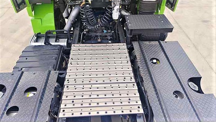 Tracteur routier Shacman X3000 6x4