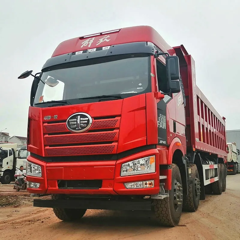 FAW J6P 8×4 460HP Camion à benne basculante