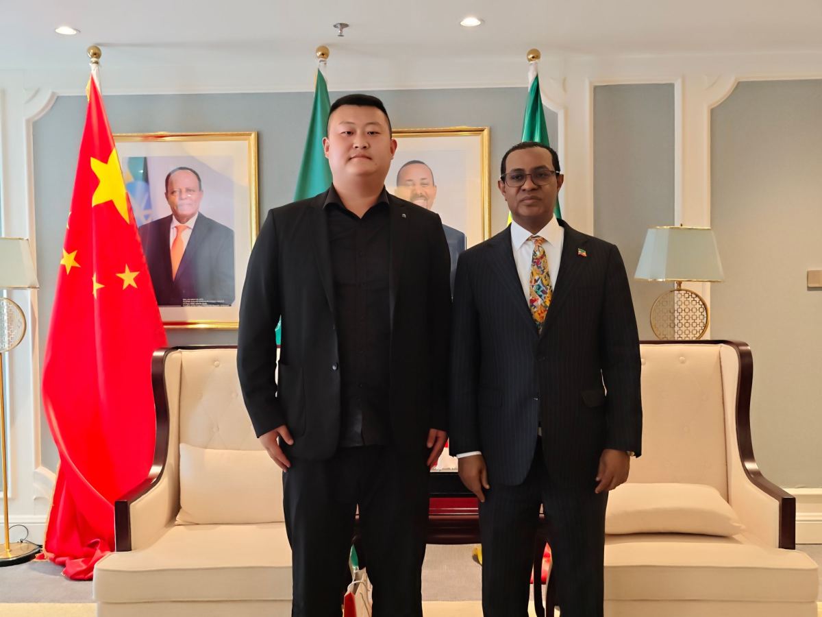 Le groupe ZW rencontre l'ambassadeur d'Éthiopie pour renforcer la coopération dans les secteurs du transport et des machines.