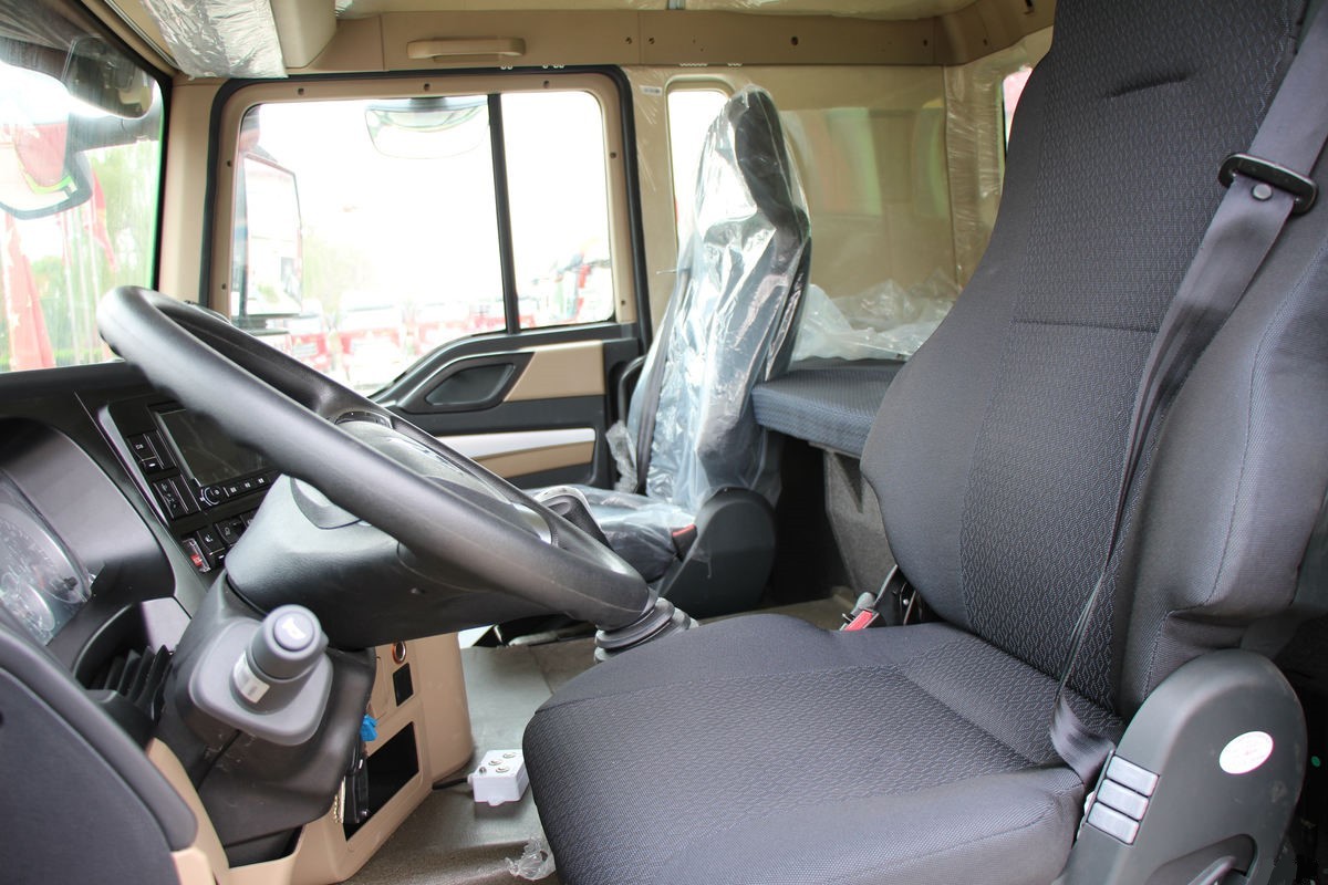 Caminhão Basculante HOWO TX 460HP 8X4