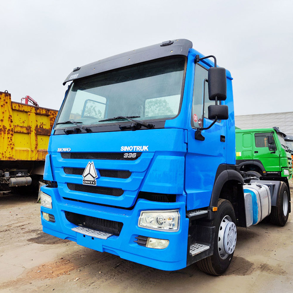 Caminhão Trator HOWO 336HP 4×2