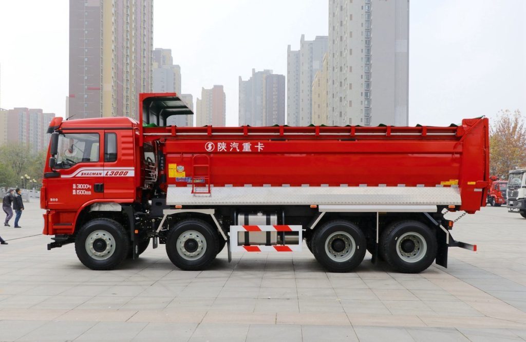 Caminhão basculante Shacman L3000 de 350 CV, 8×4