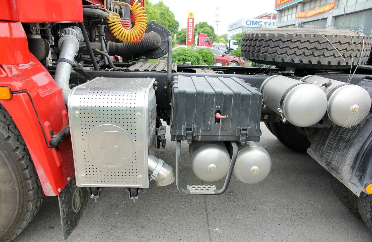 Caminhão Trator Shacman X3000 375HP 6X4