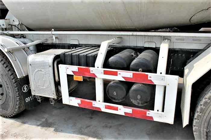 Shacman F3000 8x4 heavy duty concrete mixer truck Caminhão Betoneira Pesado Shacman F3000 8×4