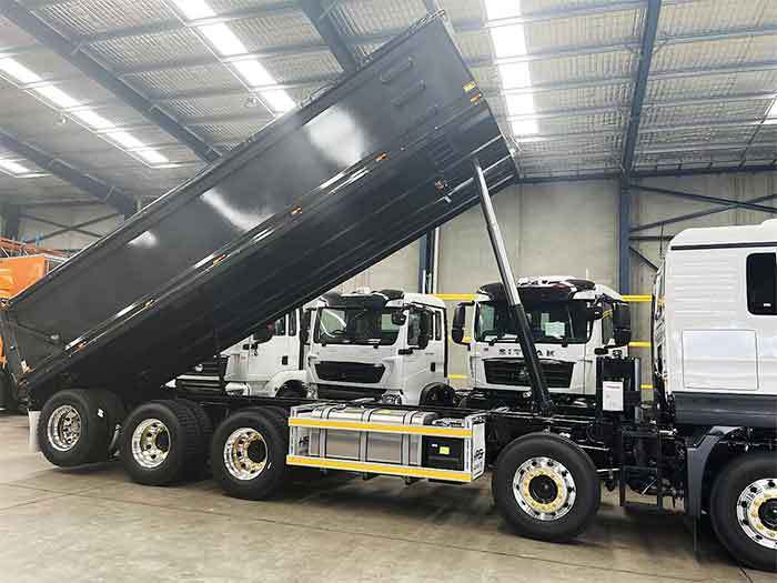 Caminhão Basculante de Engenharia SITRAK G7 10×4