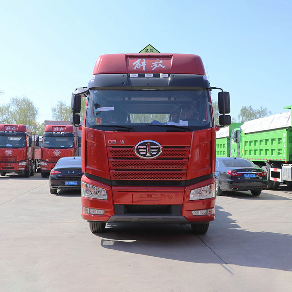 FAW J6P 420HP 6×4 Caminhão Trator