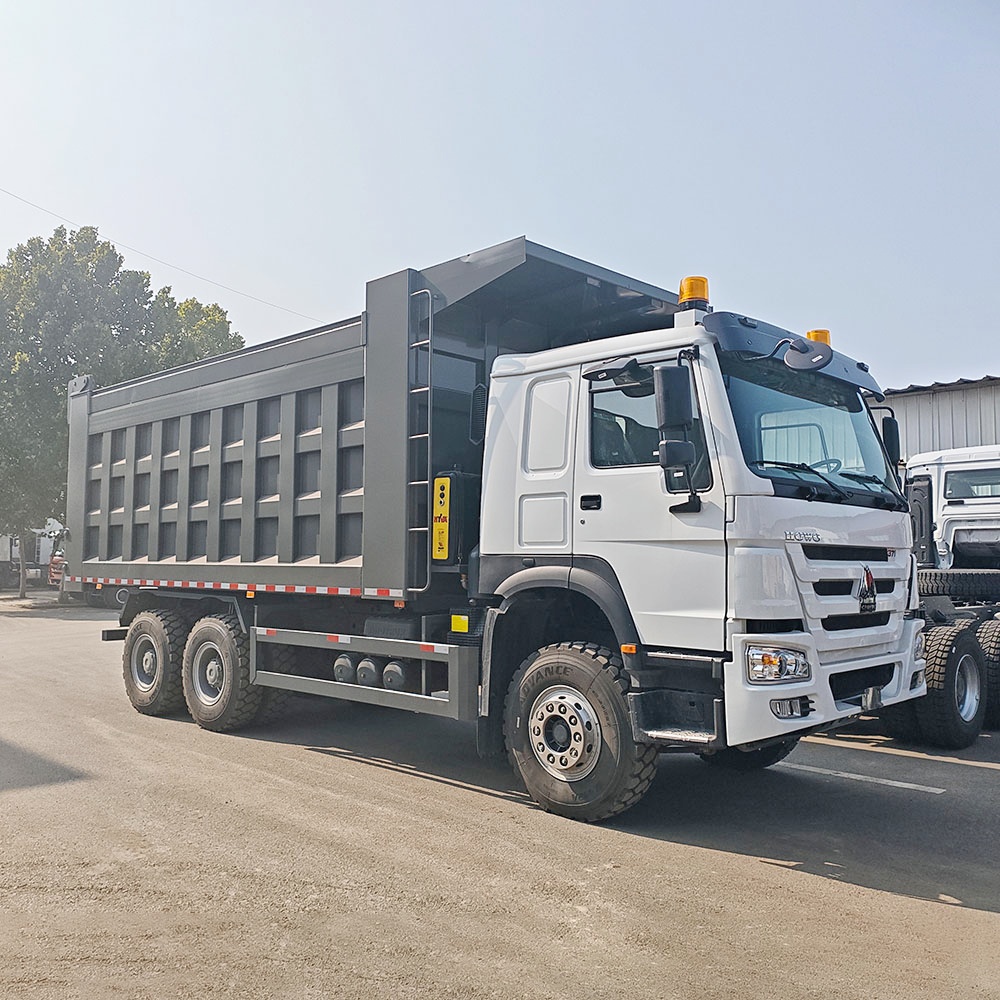 Caminhão basculante HOWO 371HP 6x4
