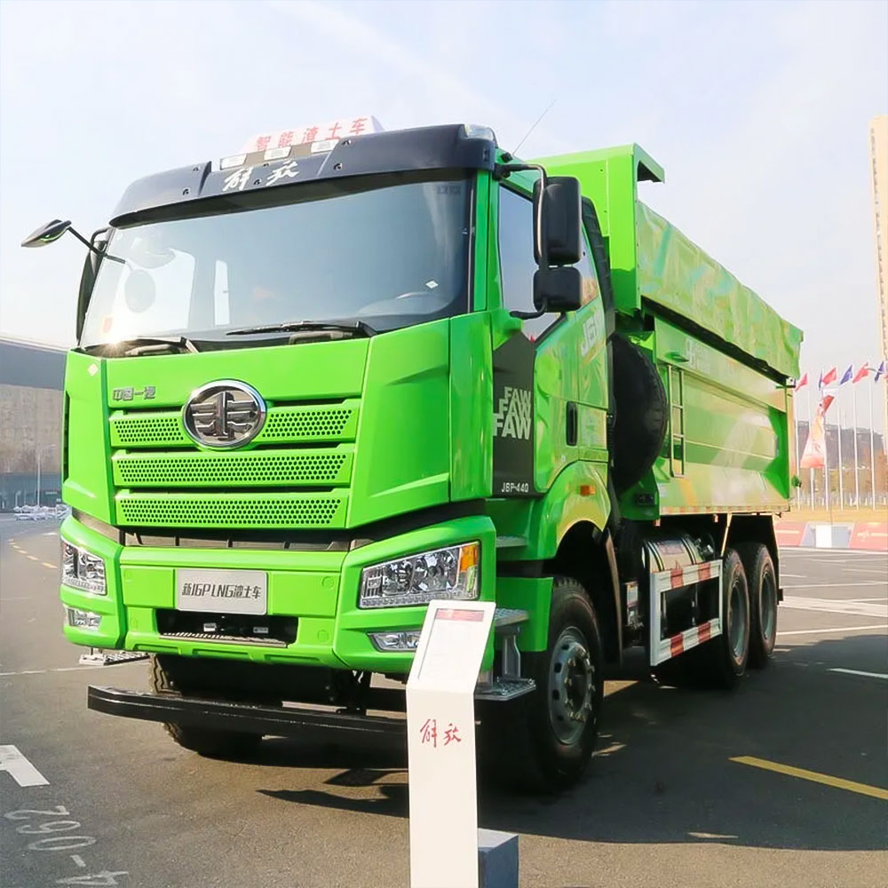 Caminhão Basculante FAW J6P 6×4 440HP