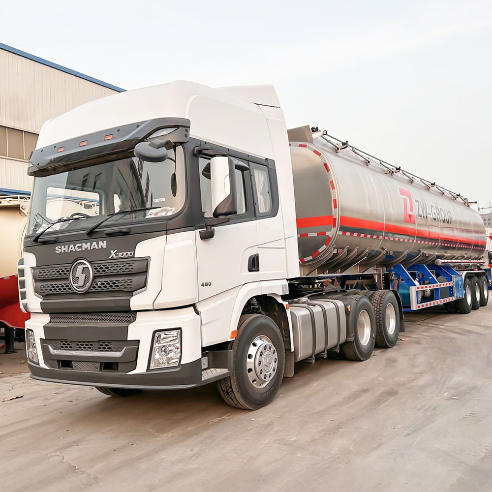 Semirremolque cisterna de aluminio con capacidad para 45 000 litros