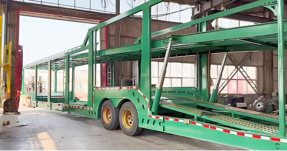 2 axle 8-car carrier trailer Remolque de transporte de vehículos de 2 ejes para 8 automóviles