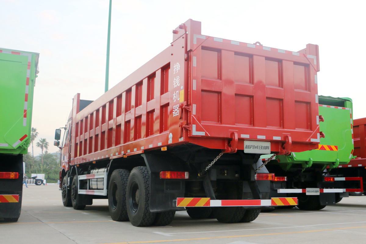 FAW J6P 8×4 500HP Camión Volquete