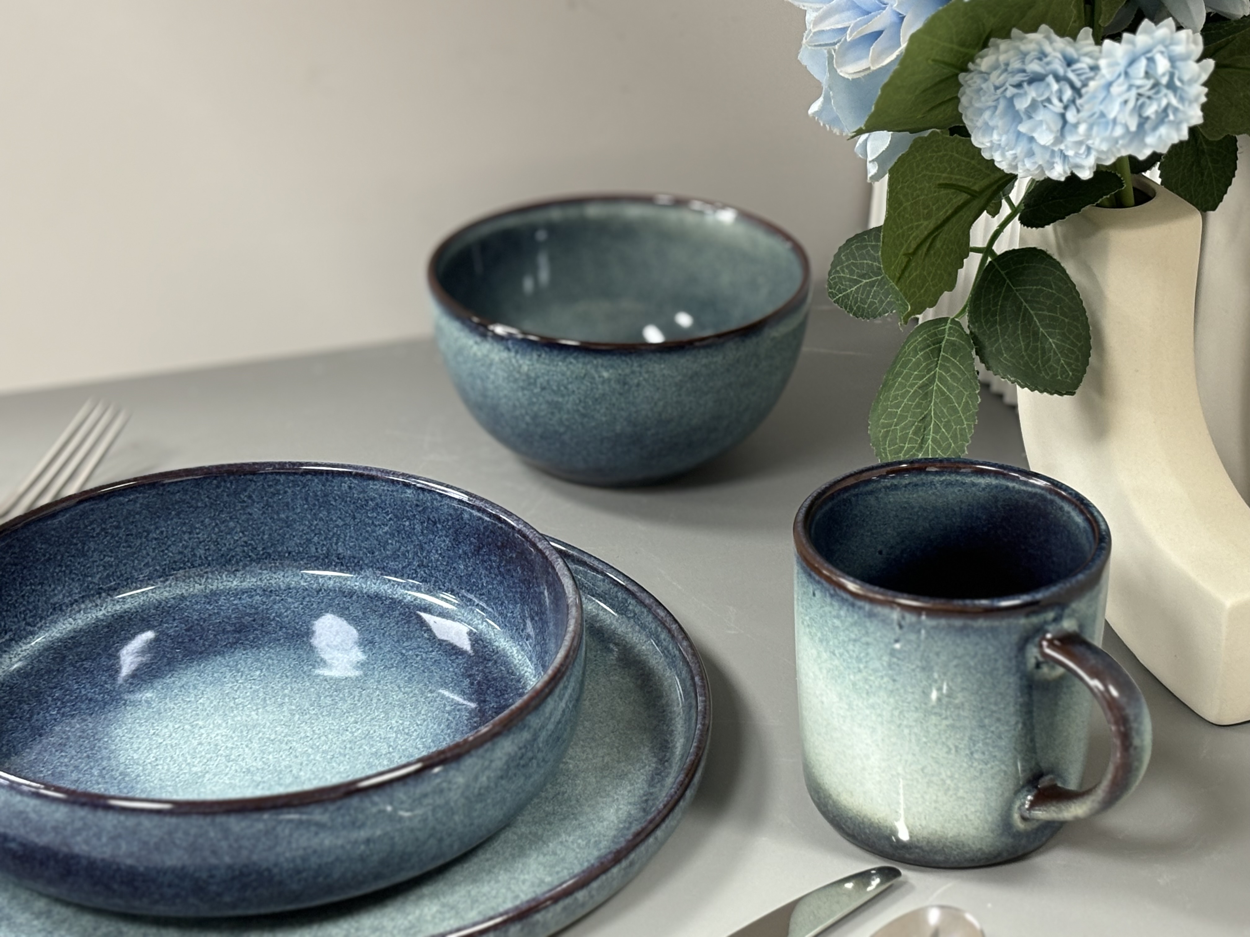 Blue Reactive Glaze Ceramic Tableware, Kiln Glaze Porcelain Dinnerware Set, Bowl/Plate
