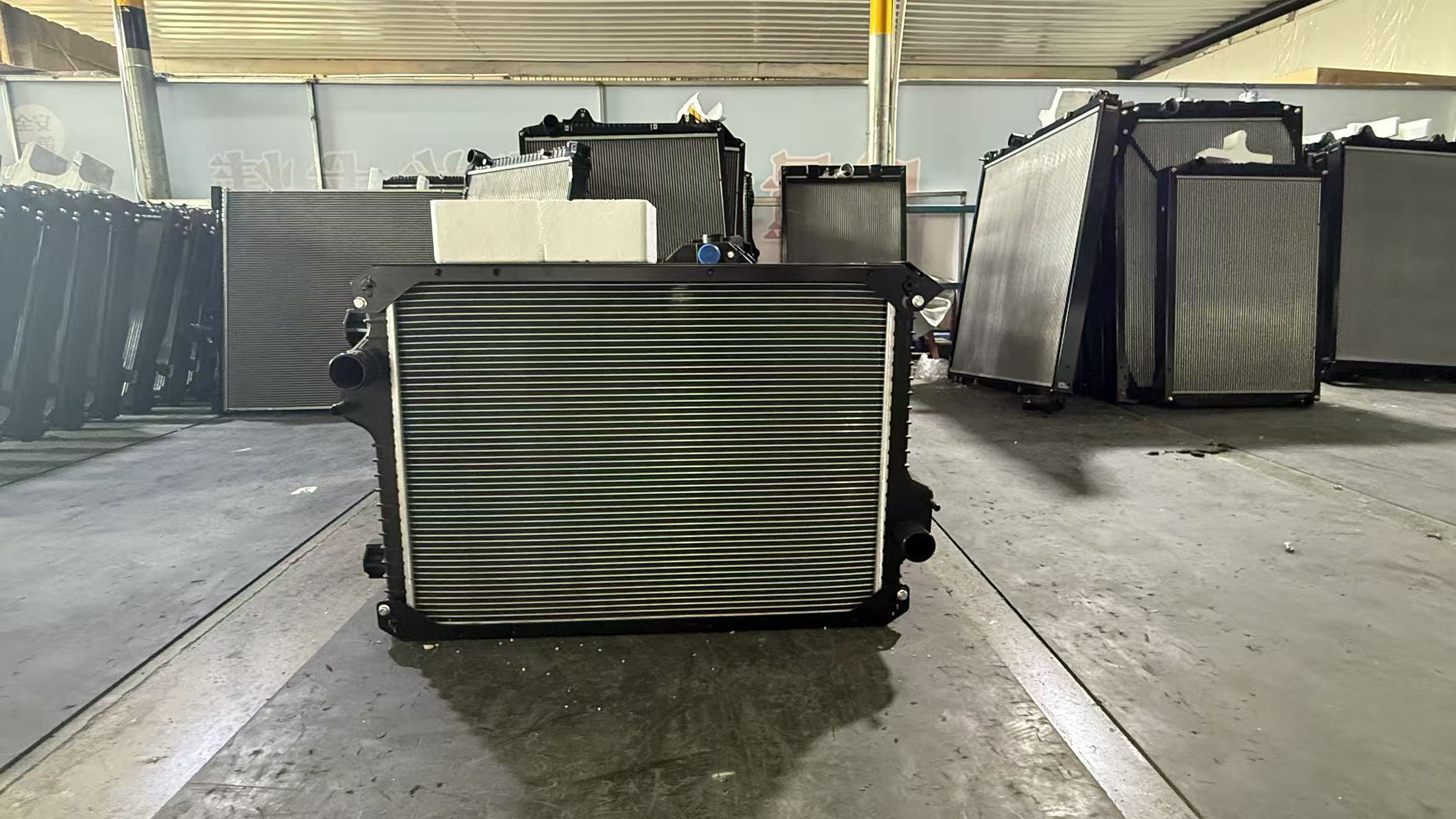 XD82003 RADIATOR FOR  kate
