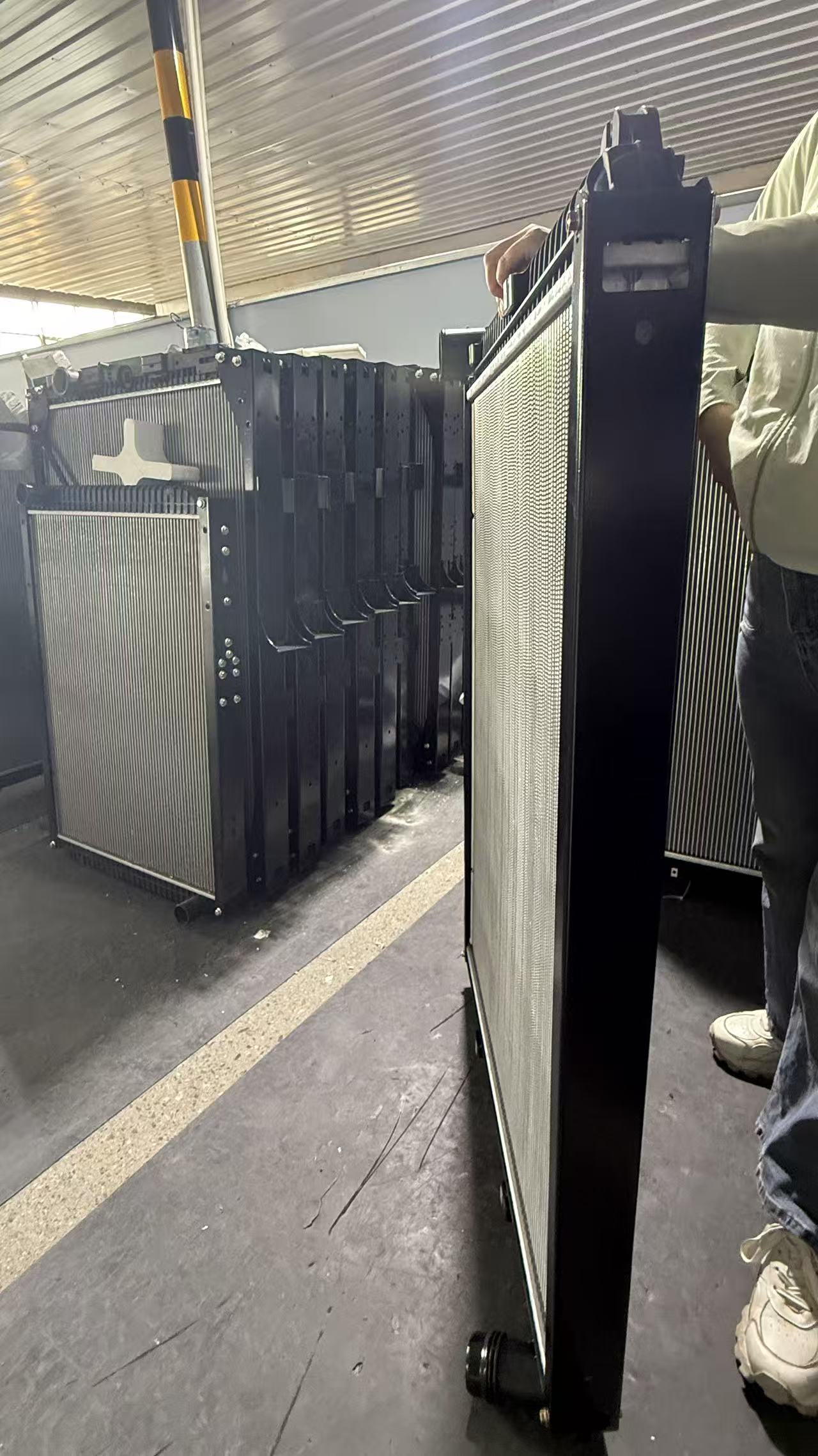 XD81701 RADIATOR FOR SCANIA