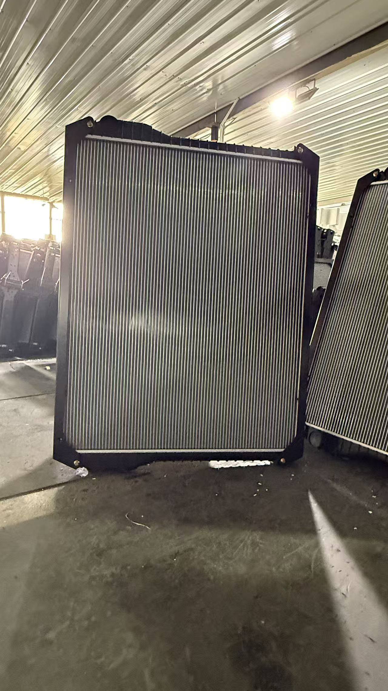 XD1011 RADIATOR FOR HINO