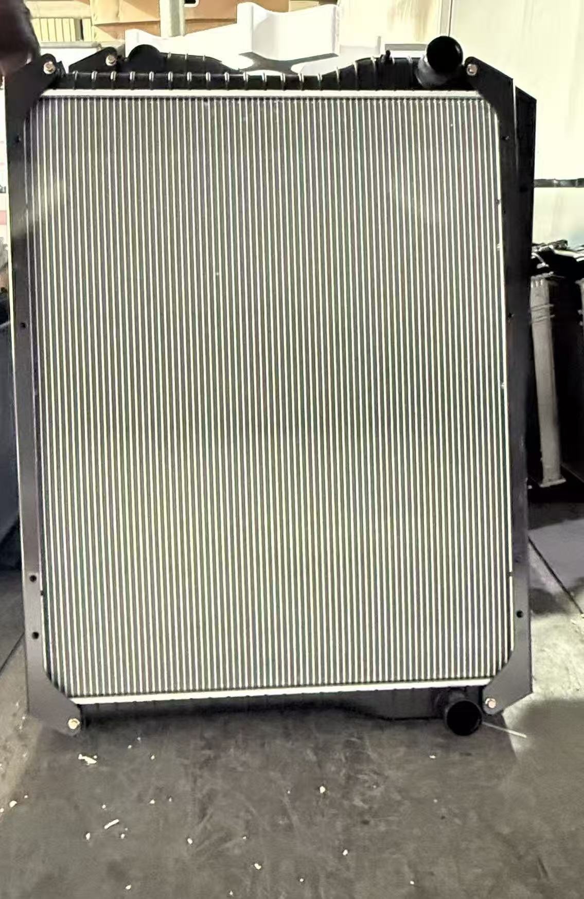 XD1011 RADIATOR FOR HINO