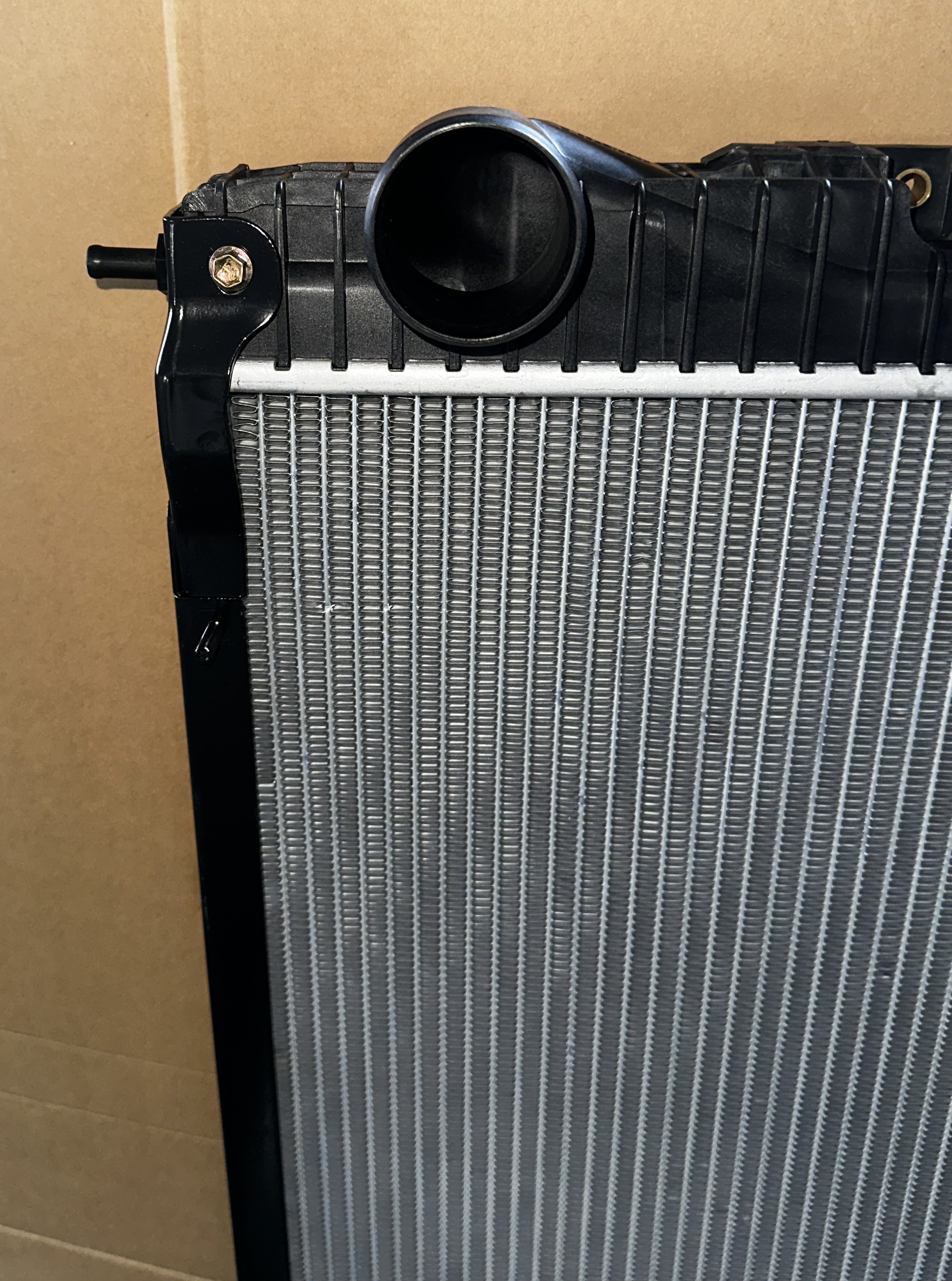 XD056S Radiator For SCANIA G420/G440/470