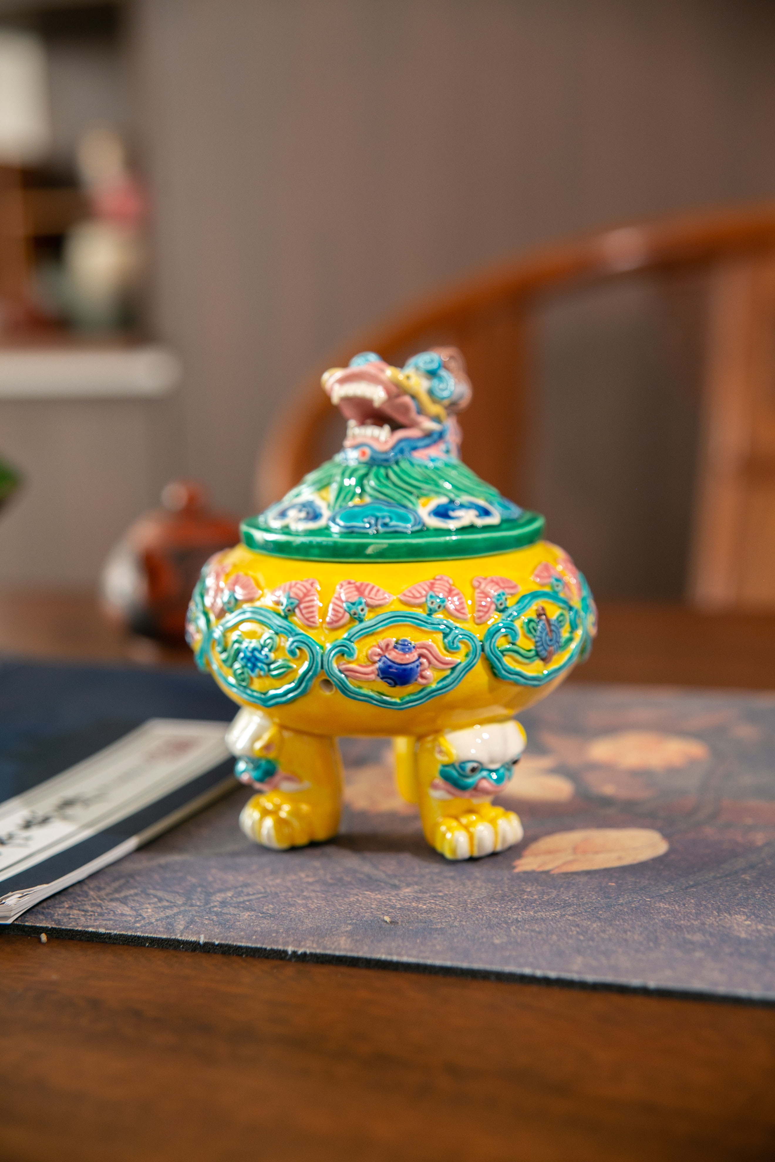 小八宝香炉Small Eight Treasures Incense Burner