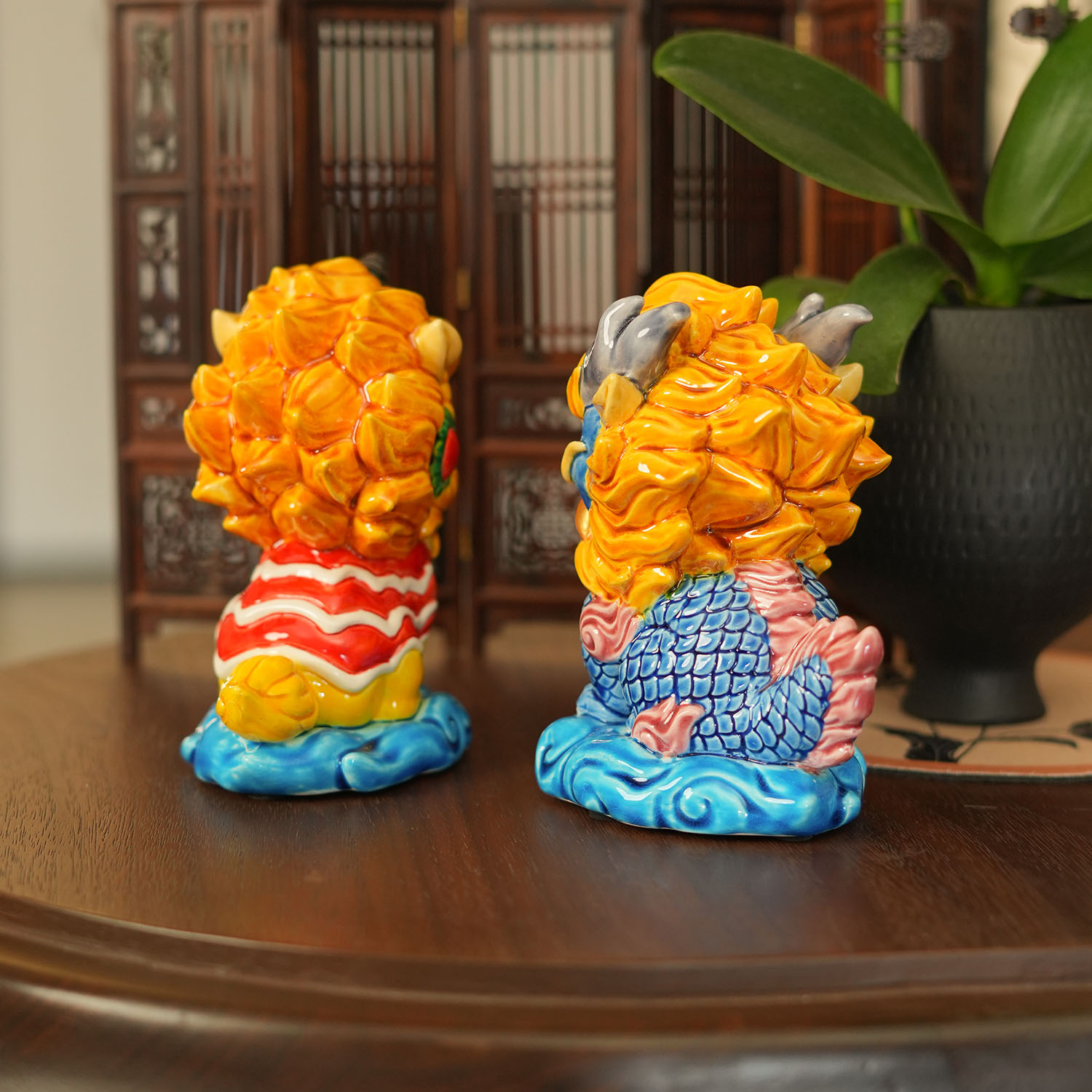 狮礼和诚龙Polite Lions and Sincere Dragons