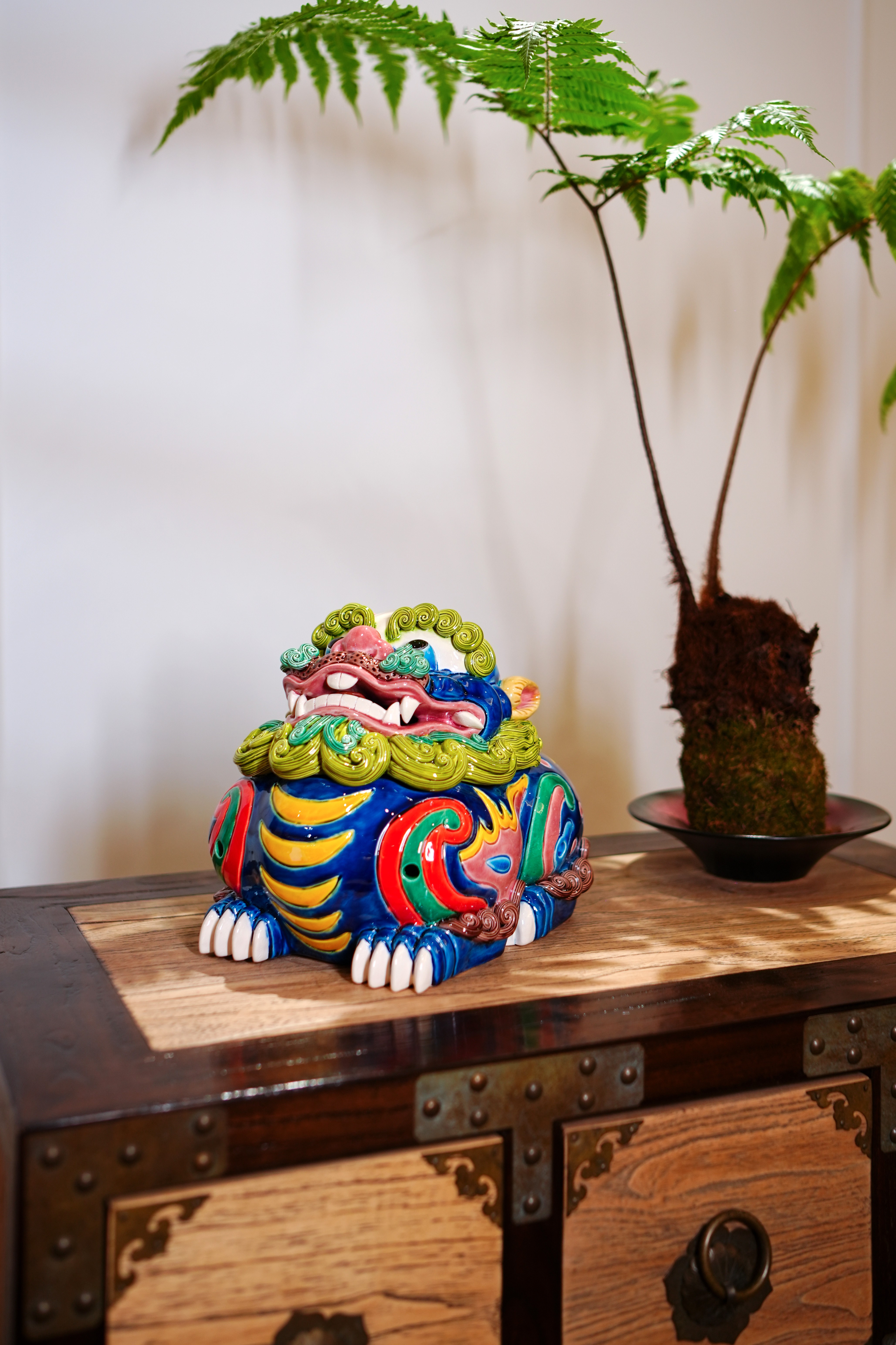 聚宝盆貔貅（或麒麟）香炉Wealth-Gathering Bowl Pixiu (or Qilin) Incense Burner