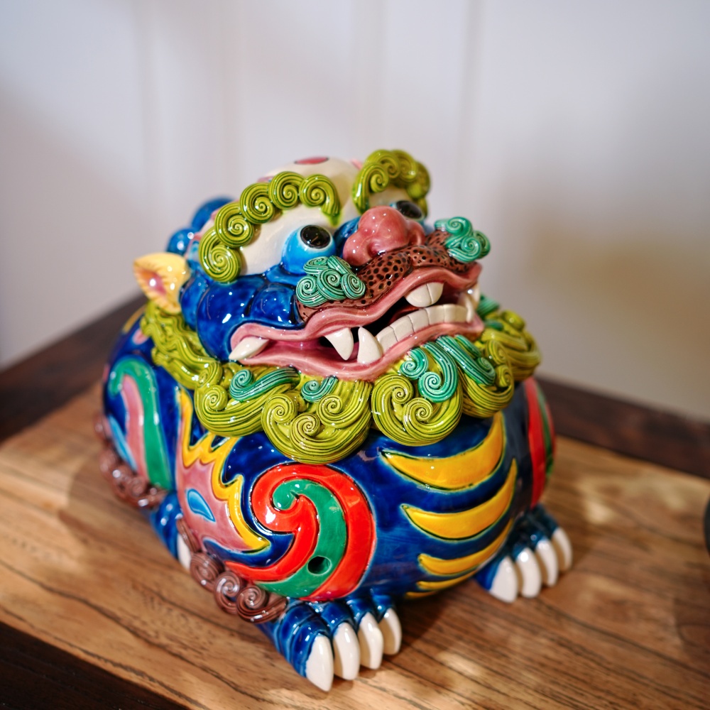 聚宝盆貔貅（或麒麟）香炉Wealth-Gathering Bowl Pixiu (or Qilin) Incense Burner