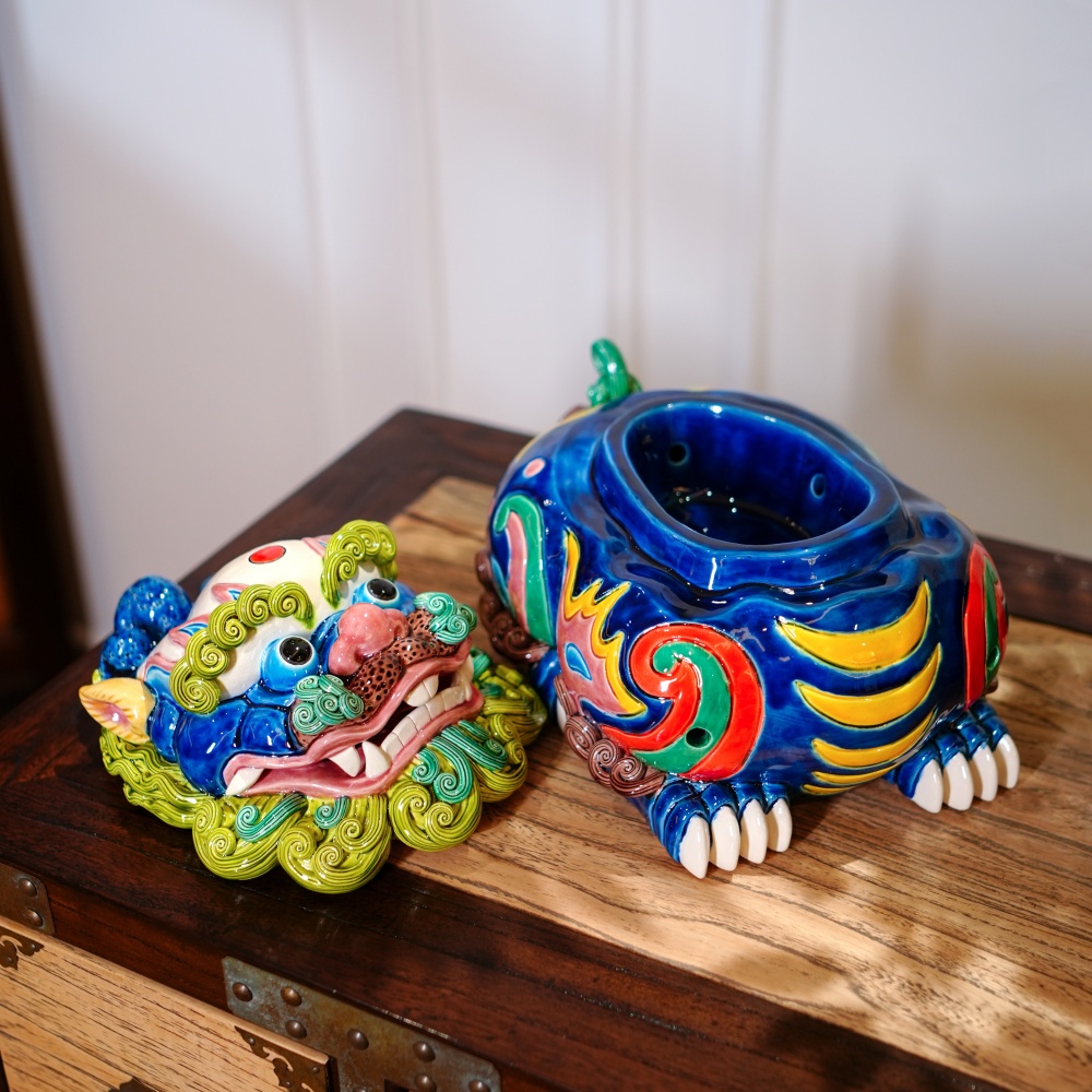 聚宝盆貔貅（或麒麟）香炉Wealth-Gathering Bowl Pixiu (or Qilin) Incense Burner