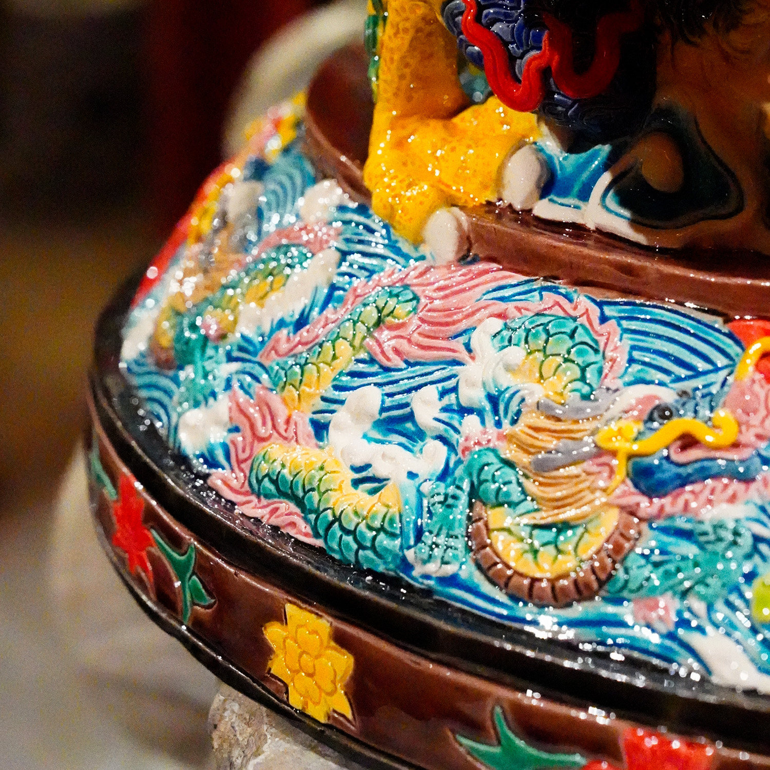 九龙香炉（特大）Nine Dragon Incense Burner (Extra Large)