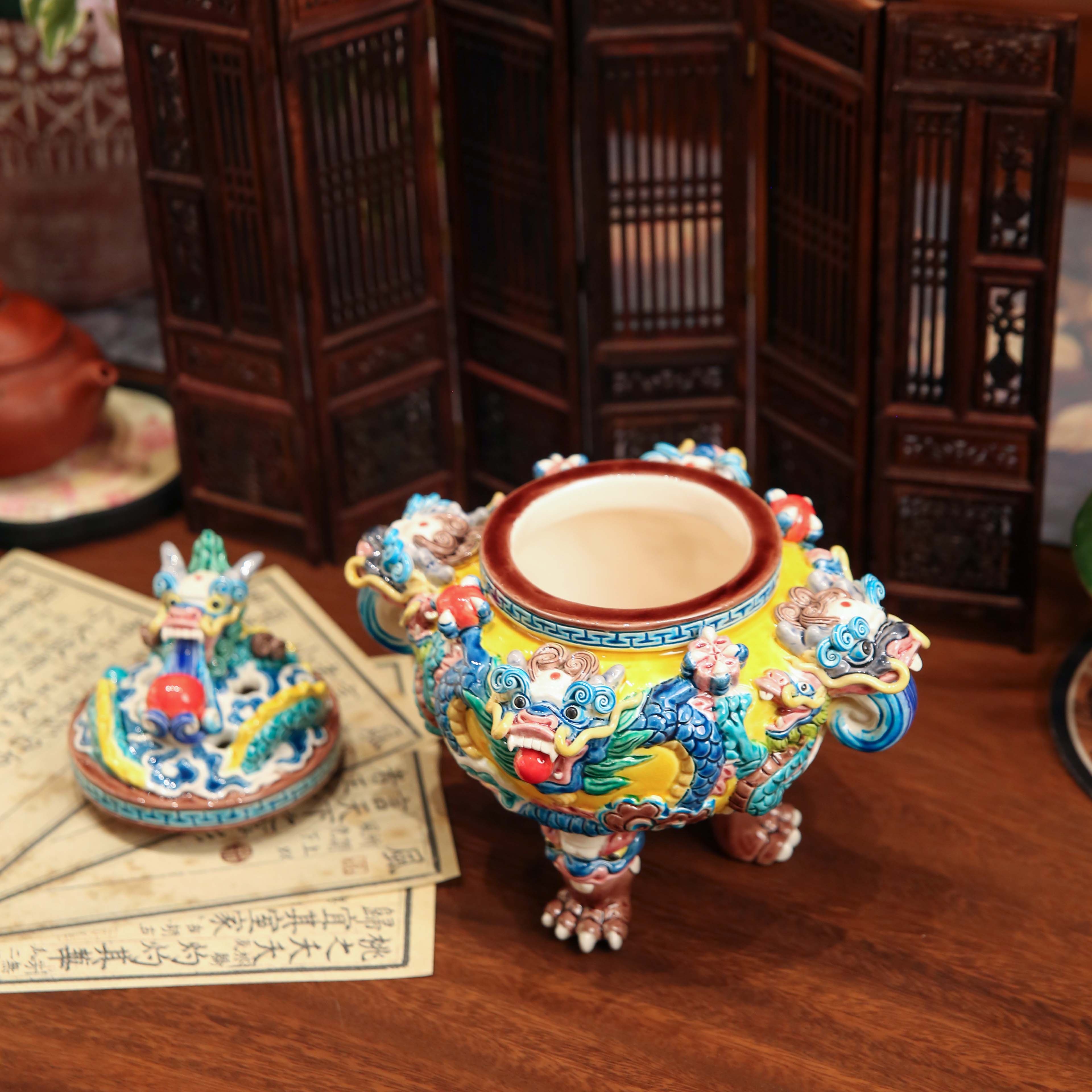 九龙香炉（中号）Nine Dragon Incense Burner (Medium Size)