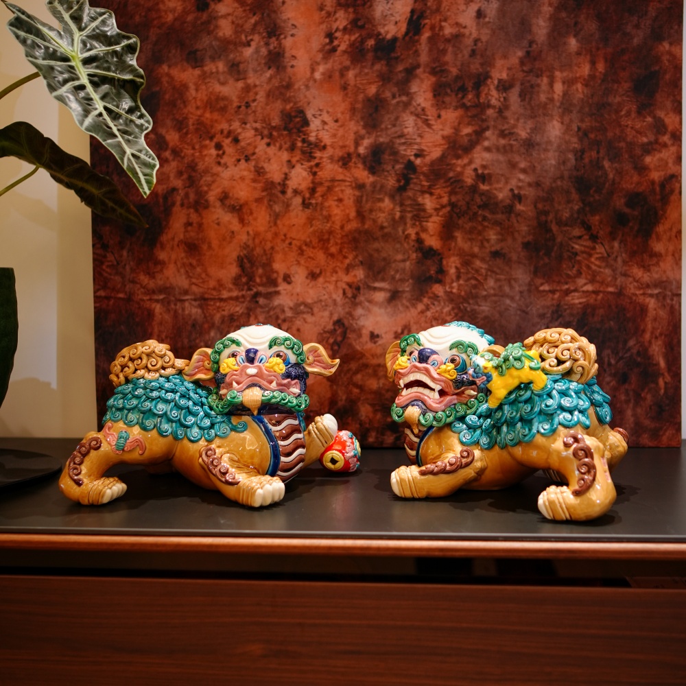 吉祥双狮Auspicious Pair of Lions 吉祥双狮Auspicious Pair of Lions