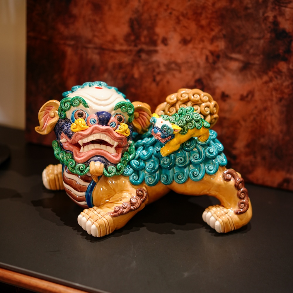 吉祥双狮Auspicious Pair of Lions