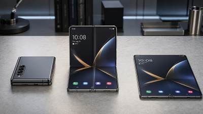 Foldable Screen Technology Has Improved, but Crease Anxiety Remains