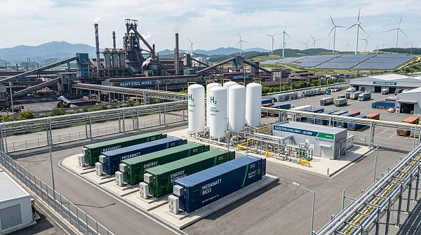 Hydrogen Energy Storage vs Batteries in Heavy Industry Hydrogen Energy Storage vs Batteries in Heavy Industry