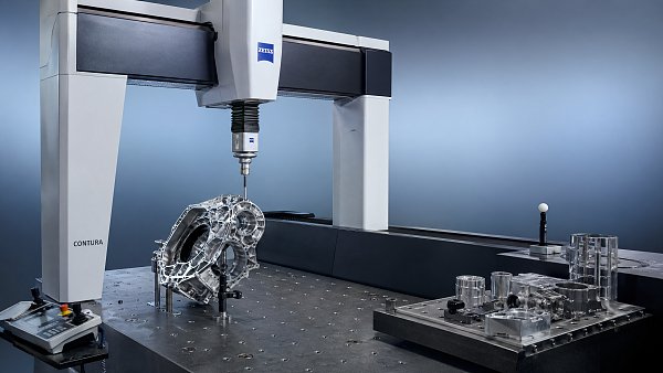 Coordinate Measuring Machines for Complex Parts: Accuracy vs Speed Coordinate Measuring Machines for Complex Parts: Accuracy vs Speed