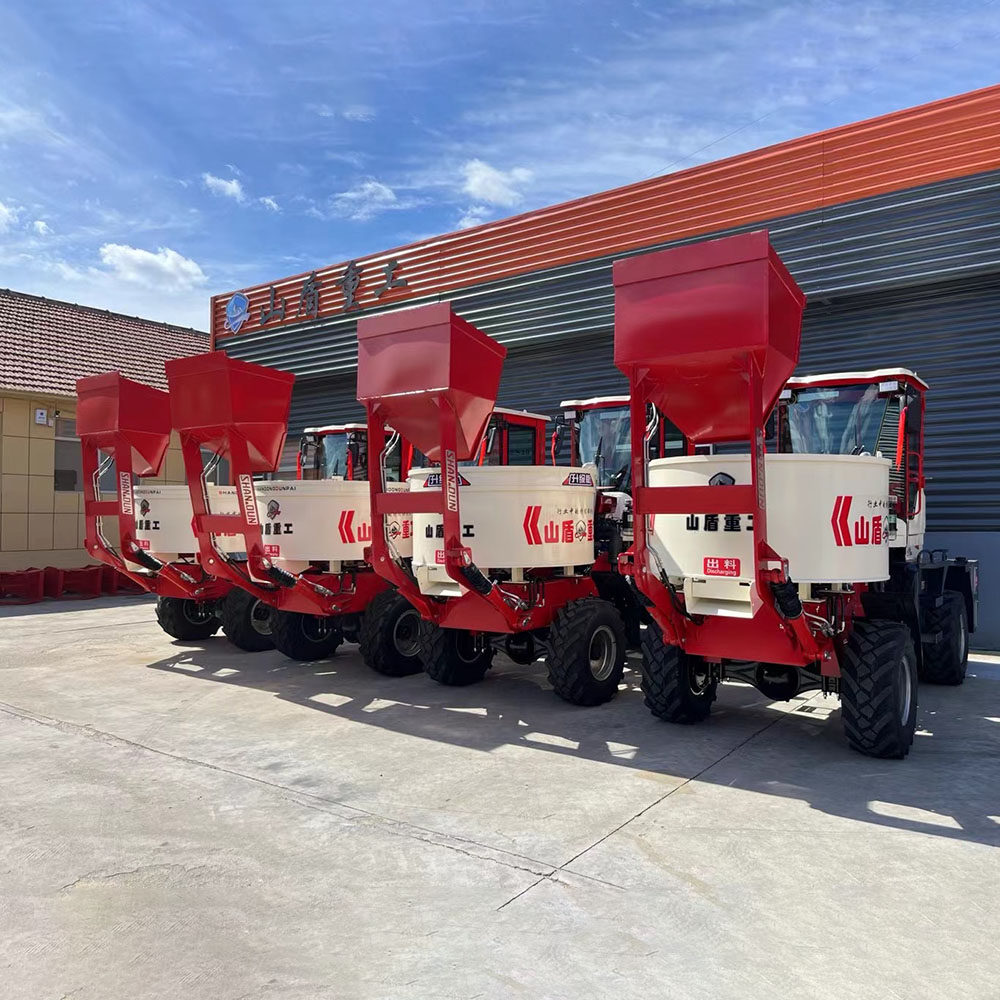 2600Self-loading concrete mixer truck
