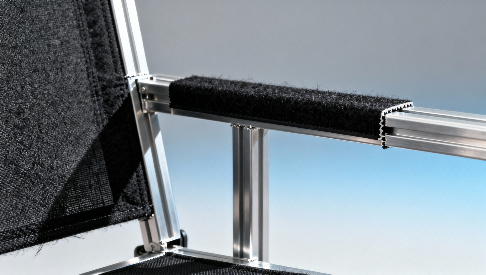 Technical textiles in outdoor furniture frames: UV resistance claims vs. real-world fading after 18 months