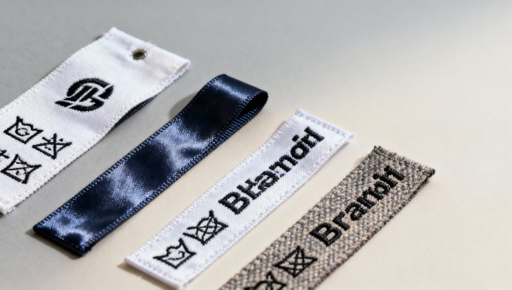 Clothing labels custom-printed with non-fade pigment inks Clothing labels custom-printed with non-fade pigment inks