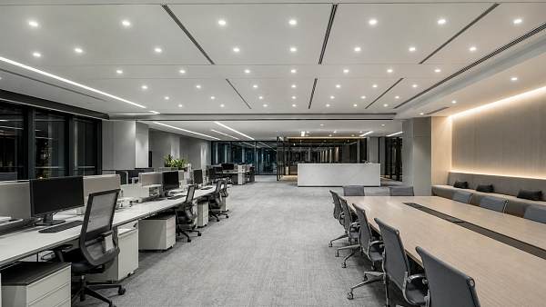 Commercial LED Lighting for Offices: Cost vs Light Quality