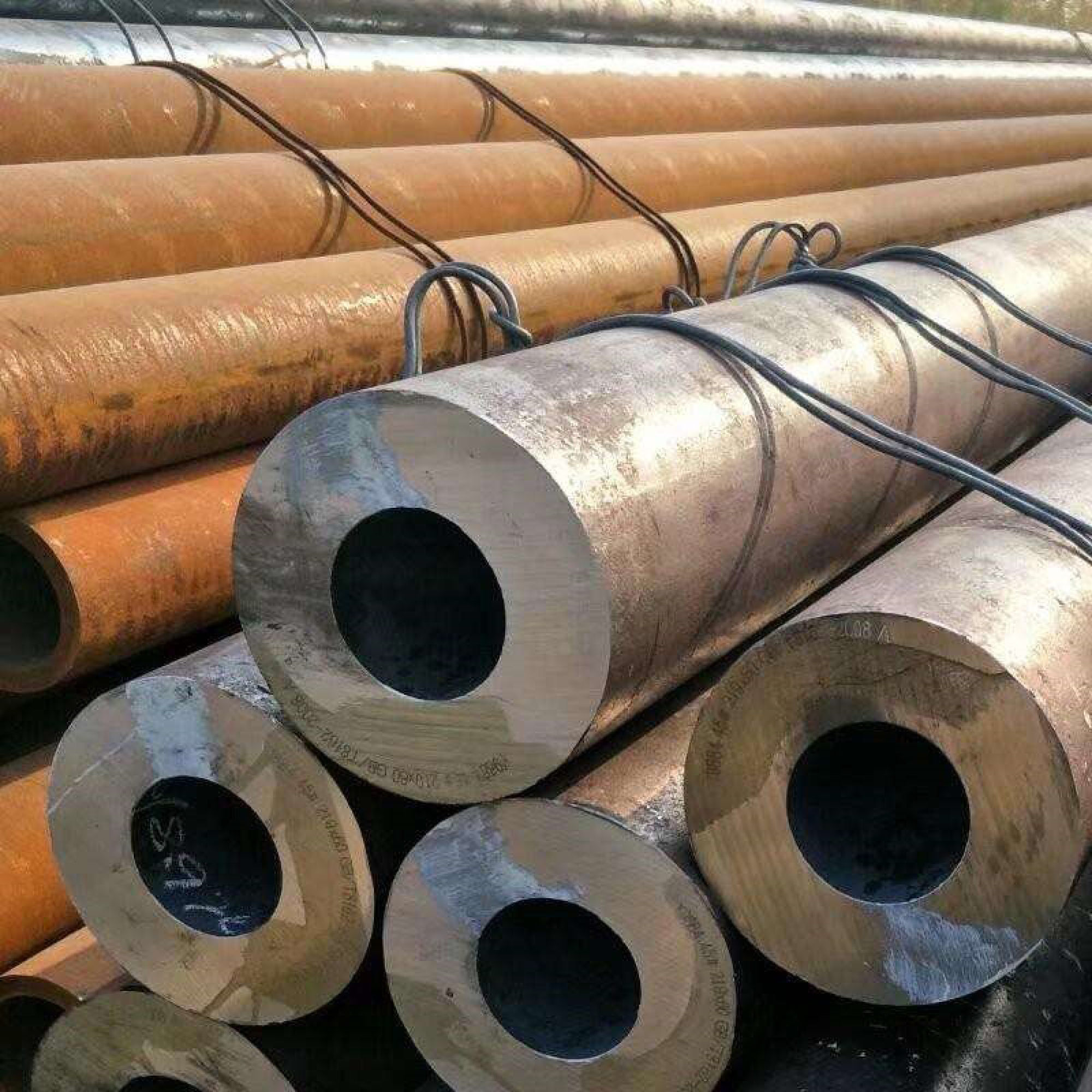 ASTM API 5L X42-X80 Carbon Seamless Steel Pipe ASTM API 5L X42-X80 Carbon Seamless Steel Pipe
