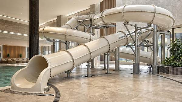 Commercial slides and the maintenance issues often overlooked Commercial slides and the maintenance issues often overlooked