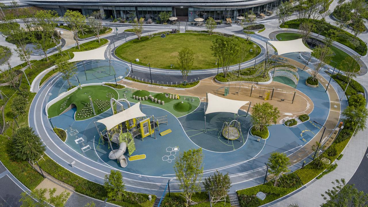 Commercial outdoor playground layouts that age better over time