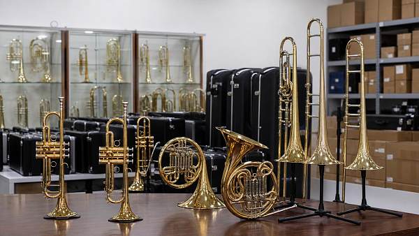 Brass instruments wholesale needs more than a low quote