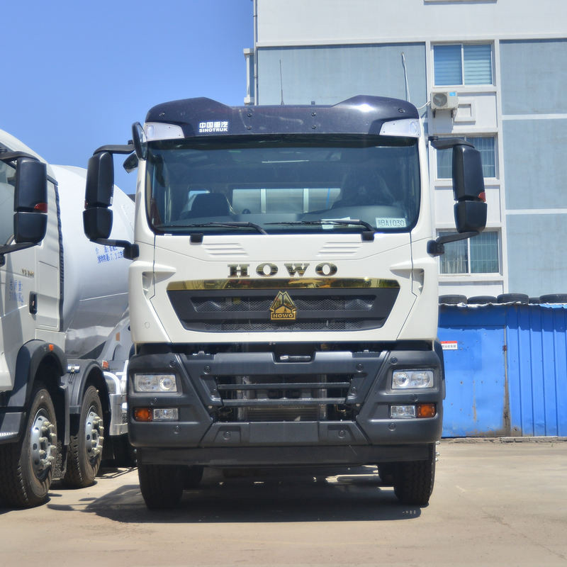 Used Sinotruk Howo 8X4 Mixer Truck 12 Wheel