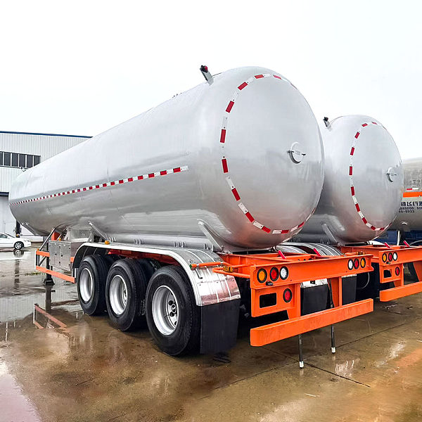 Used 56 Cubic Meter LPG Tanker Semi-Trailer