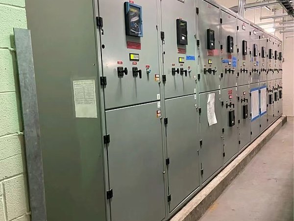 American Standard Medium Voltage 6000A Switchgear American Standard Medium Voltage 6000A Switchgear