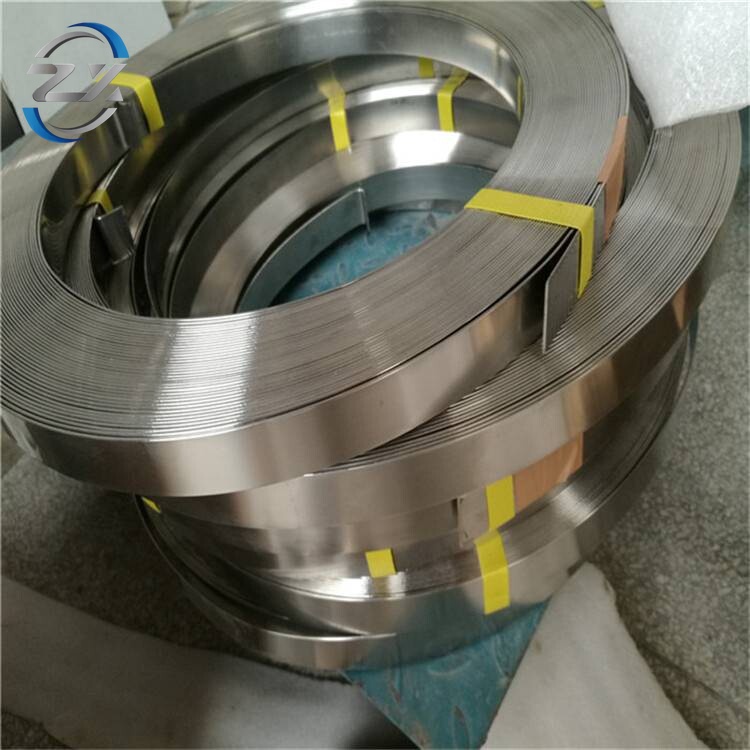 Tira de acero inoxidable